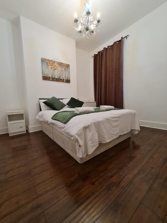 Canary Wharf Holiday Rooms London Bagian luar foto